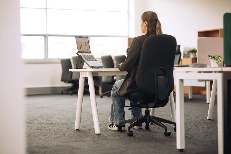 Load image into Gallery viewer, Buro Quantum Chair - Back Upholstered
