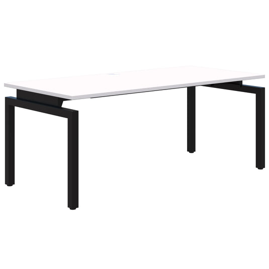 Echo Straight Desk