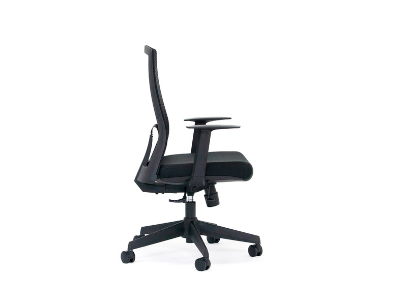 Load image into Gallery viewer, Knight Eagle Chair
