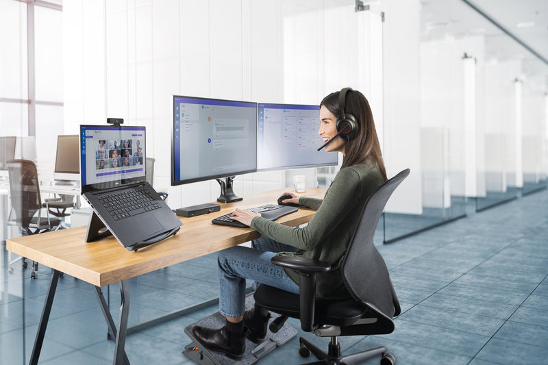 Load image into Gallery viewer, Kensington SmartFit EQ Easy Riser Cooling Laptop Stand
