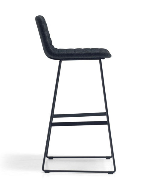 Mobel Maven Bar Stool