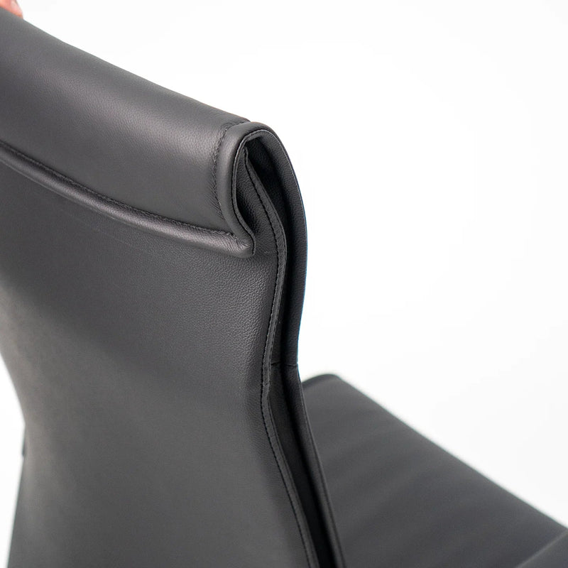 Load image into Gallery viewer, Knight Bentley High Back Executive Chair
