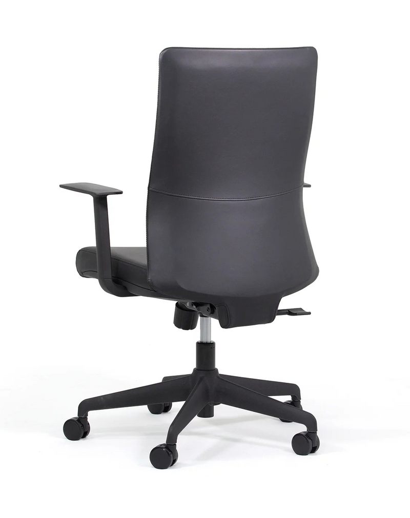 Load image into Gallery viewer, Knight Blade Leather Chair
