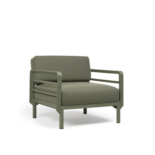 Nardi Maximo Armchair
