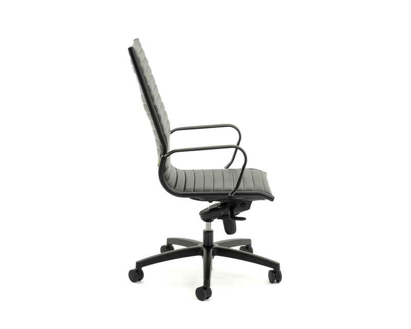 Load image into Gallery viewer, Knight Metro Executive Chair
