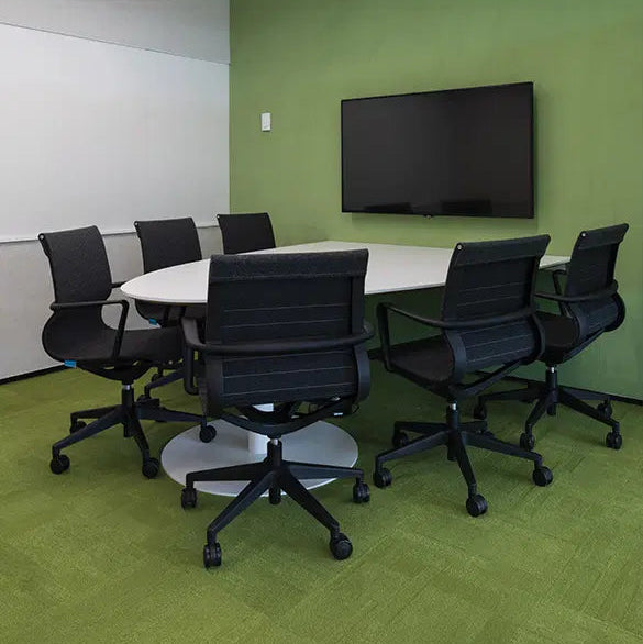 Load image into Gallery viewer, Buro Diablo Chair
