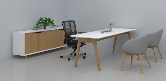 Oslo Desk